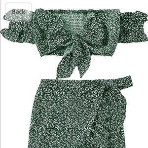Green and white floral skirt set
